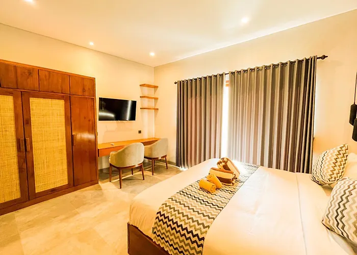 Kangin House Sanur ゲストハウス ケテウェル